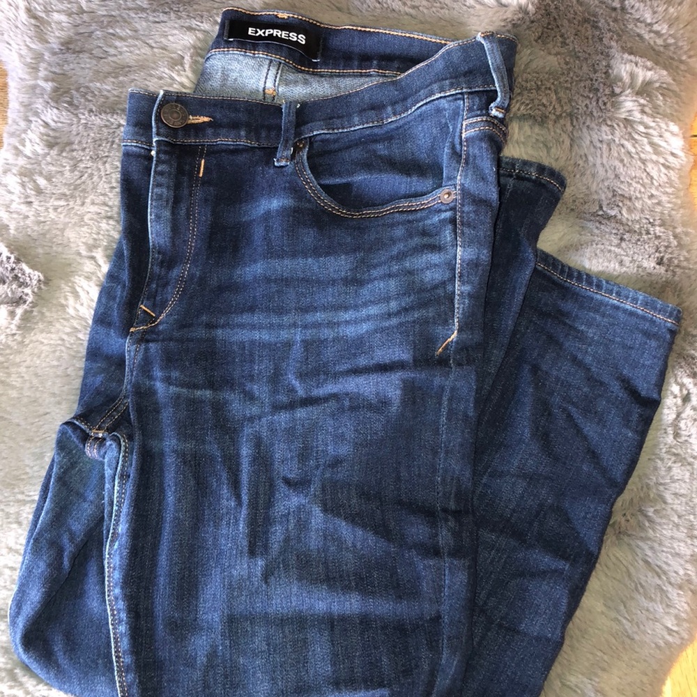 Express Mid-Rise Legging